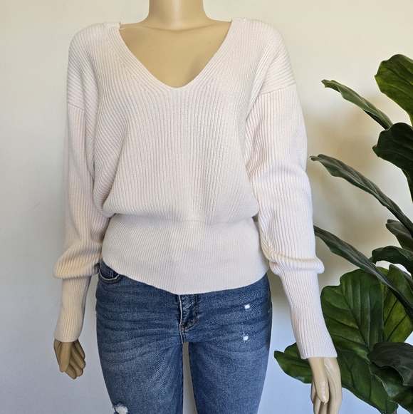Free People Sweaters - Free People Soft Cream V-Neck Sweater Size L Women's